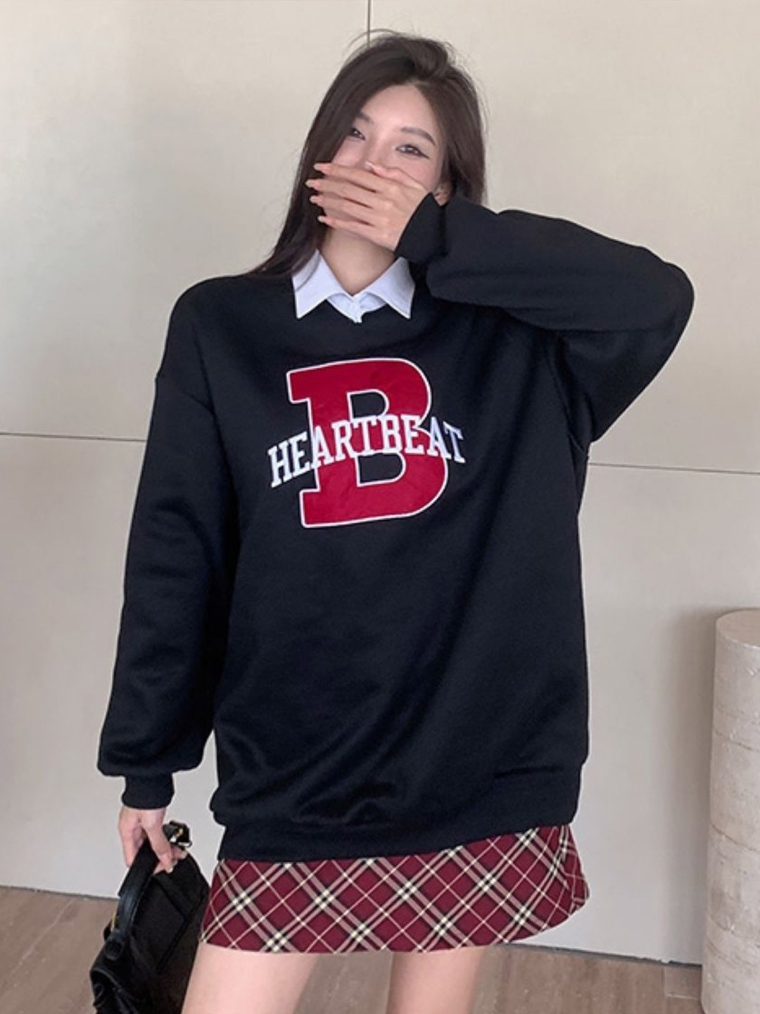

KPOP Women Typography Embroidered Shirt Collar Pullover Sweatshirt, Black
