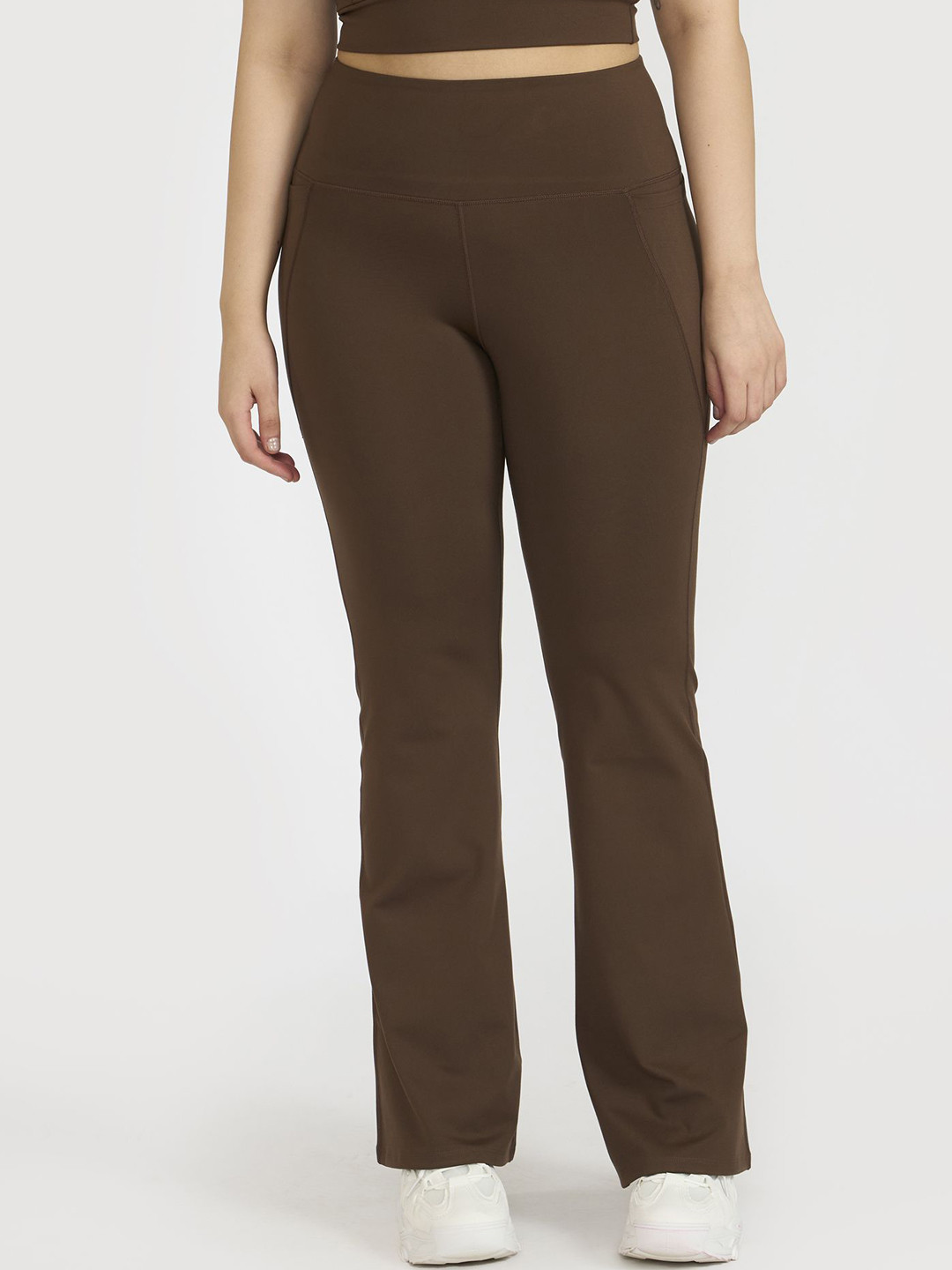

Hunnit Zen Active Wear High Waist Flare Pants, Brown