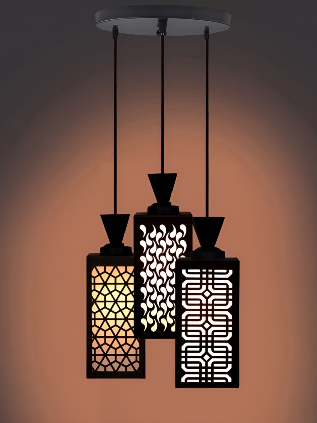 

Afast Black & White Traditional Ceiling Lamp