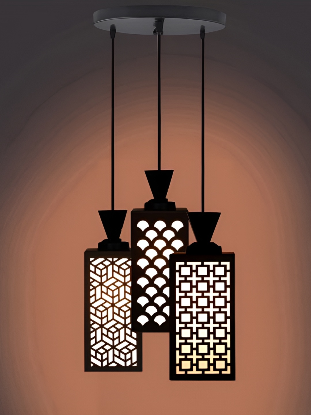 

Afast Black & White Ceiling Lamp