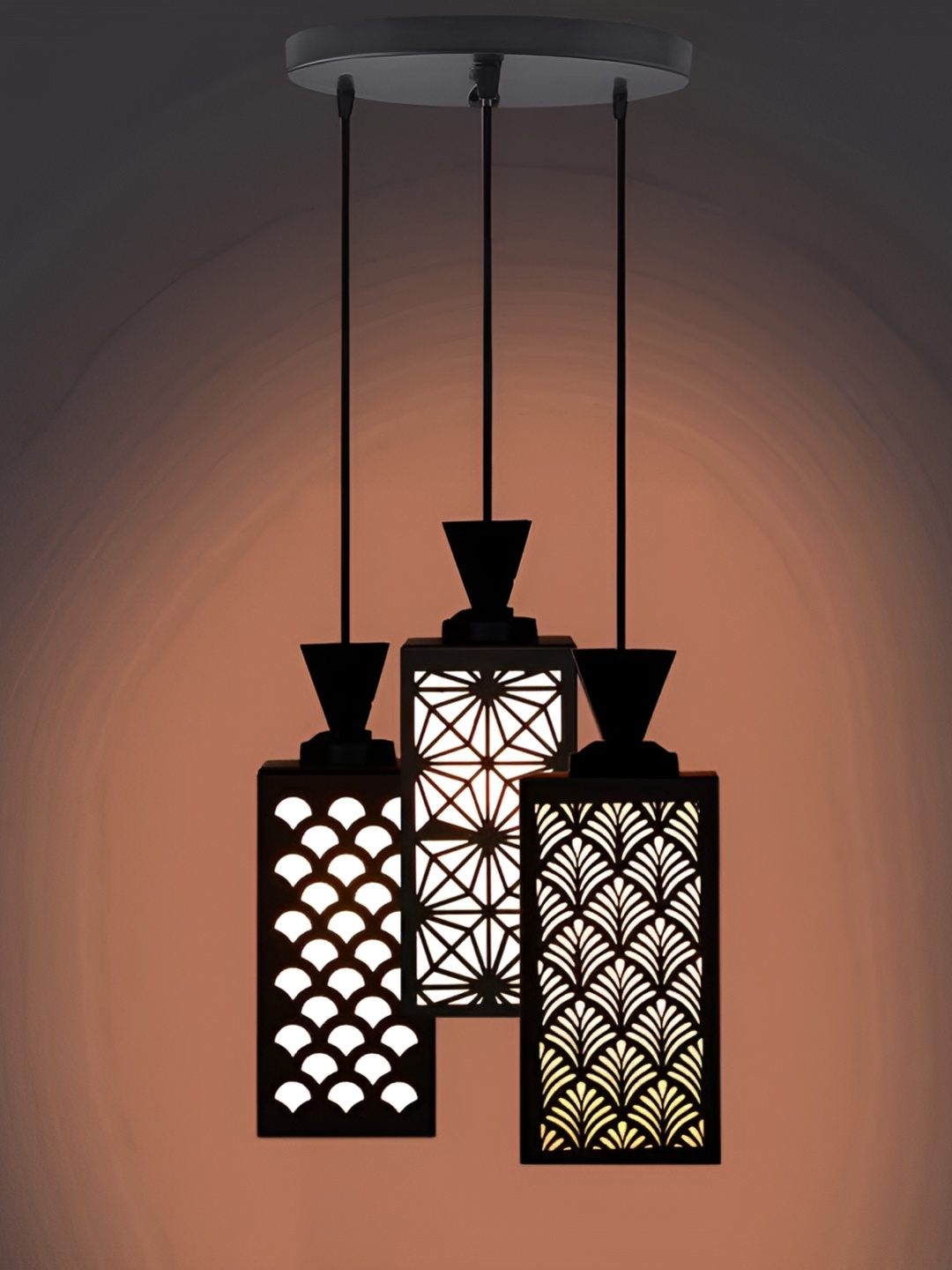 

Afast Black & White Ceiling Lamp