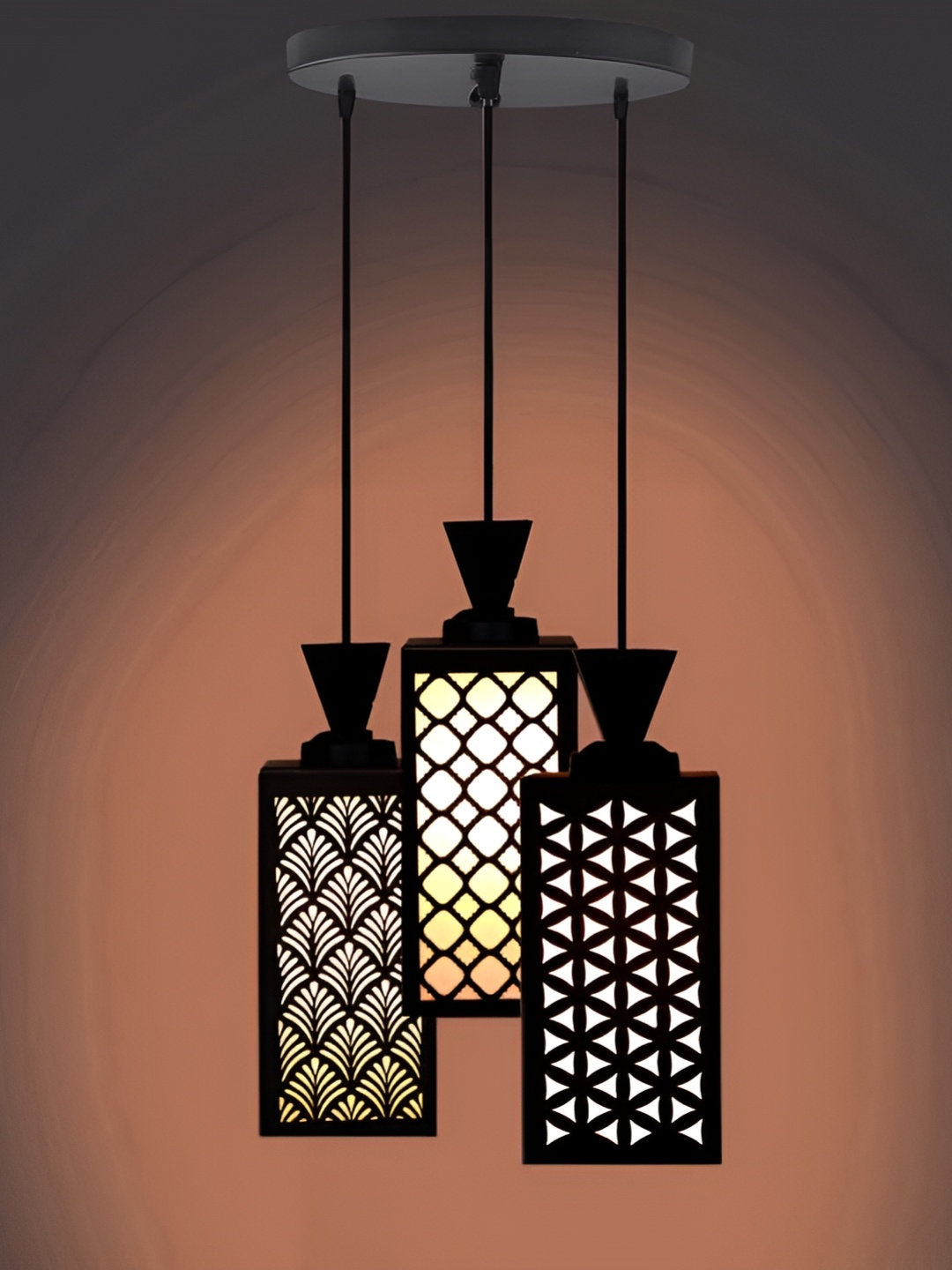 

Afast Black & White Ceiling Lamp