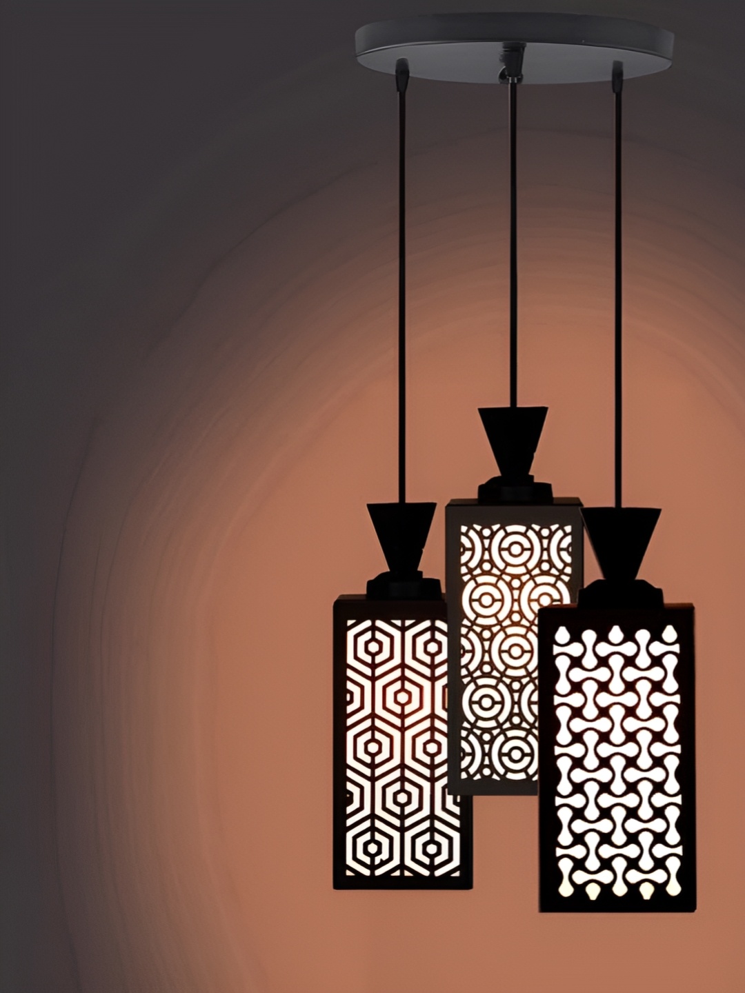 

Afast Black & White Traditional Ceiling Lamp