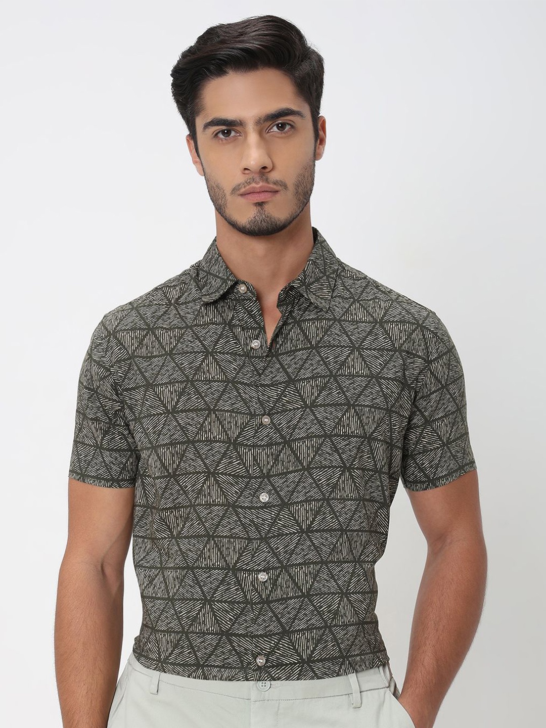 

Mufti Men Spread Collar Geometric Printed Cotton Slim Fit Casual Shirt, Olive