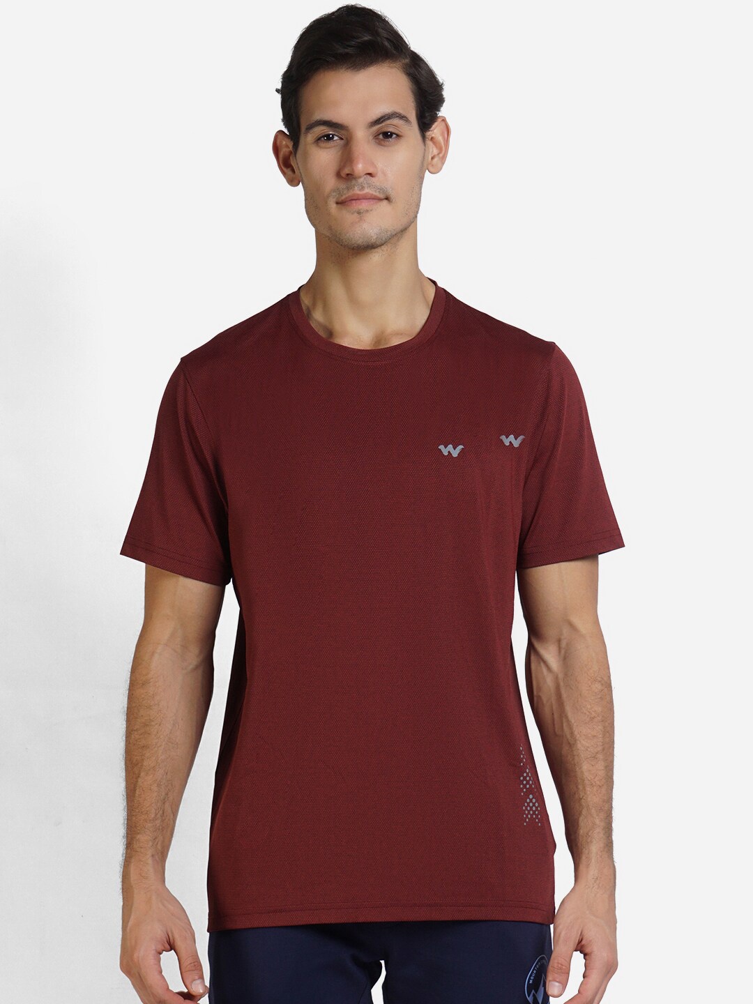 

Wildcraft Men Regular Fit Maroon T-shirt