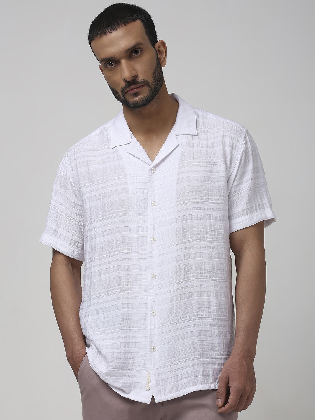 

Mufti Men Cuban Collar Textured Printed Relaxed Fit Casual Shirt, White