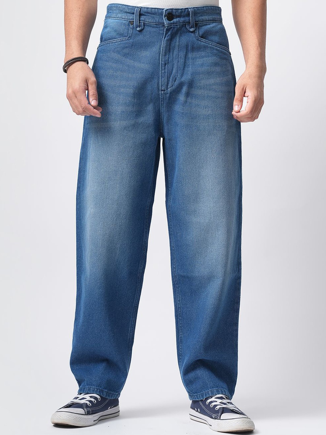 

British Club Men Comfort Relaxed Fit Low-Rise Light Fade Jeans, Navy blue