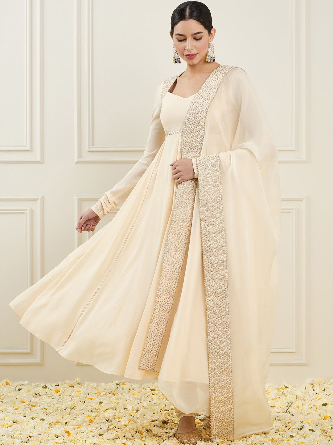 

ADORNIA Women Embroidered Regular Thread Work Chanderi Cotton Kurta with Churidar & With Dupatta, Cream