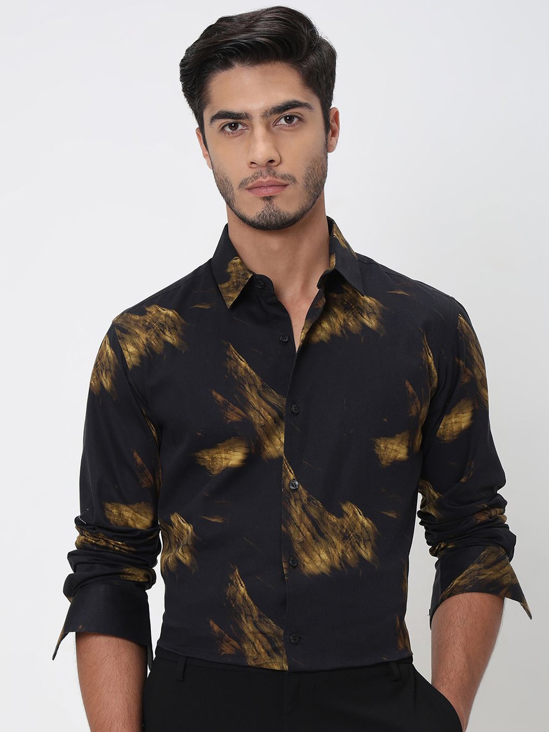 

Mufti Men Spread Collar Abstract Printed Cotton Slim Fit Casual Shirt, Black
