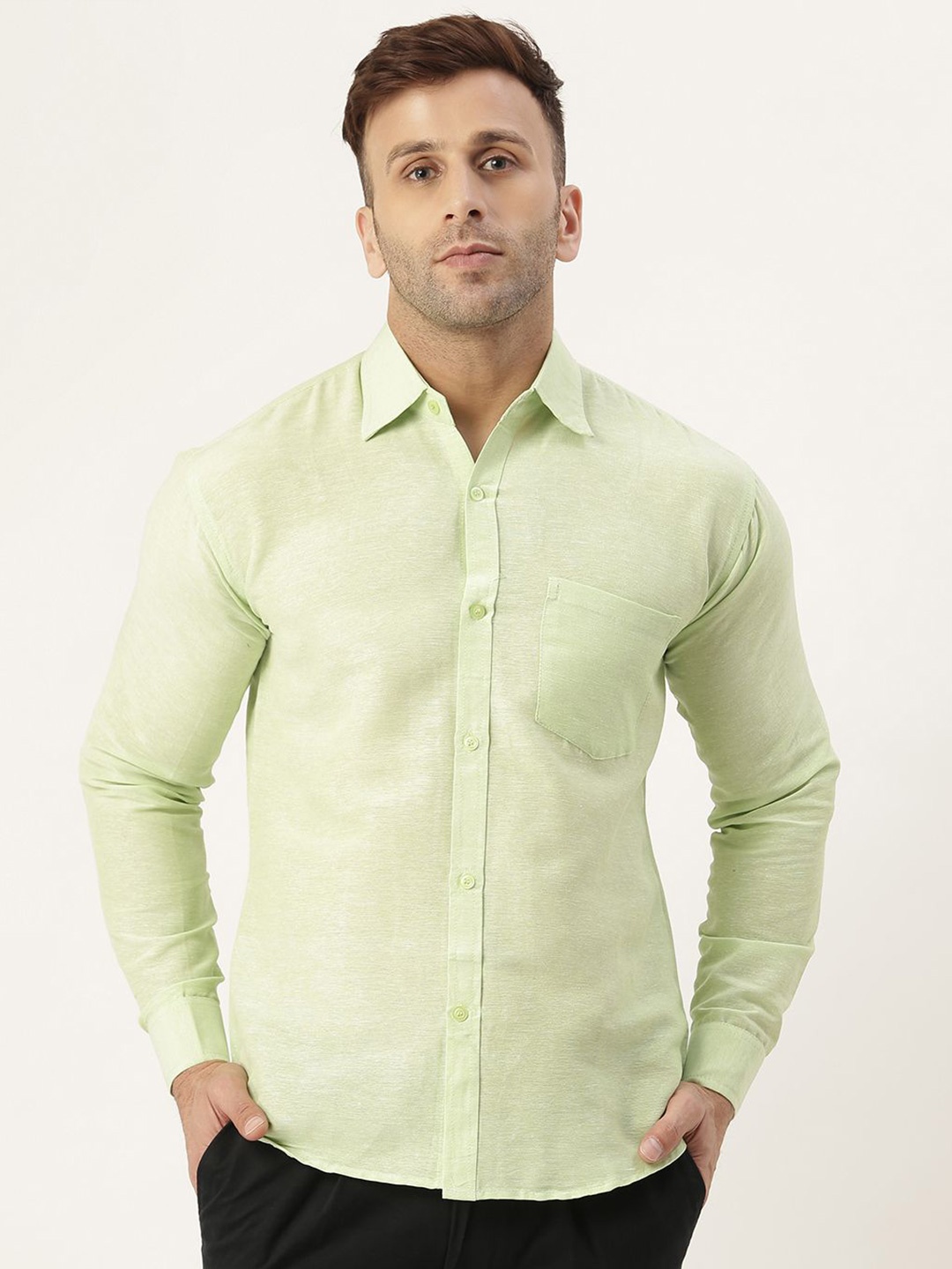 

KLOSET BY RIAG Men Classic Cutaway Collar Solid Cotton Casual Shirt, Fluorescent green
