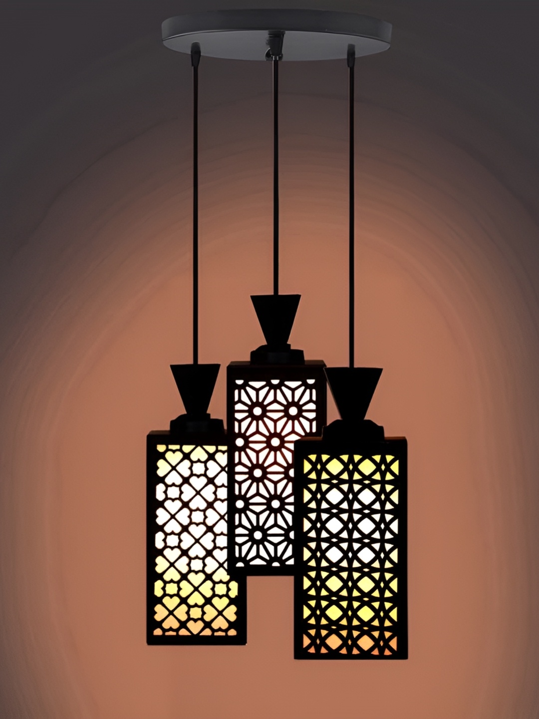 

Afast Black & White Traditional Ceiling Lamp