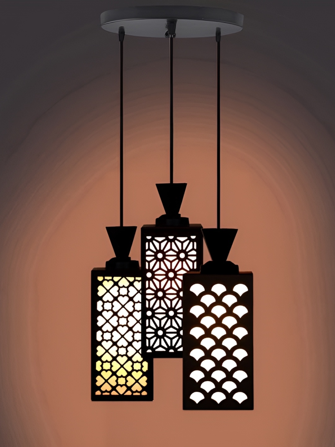

Afast Black & White Traditional Ceiling Lamp