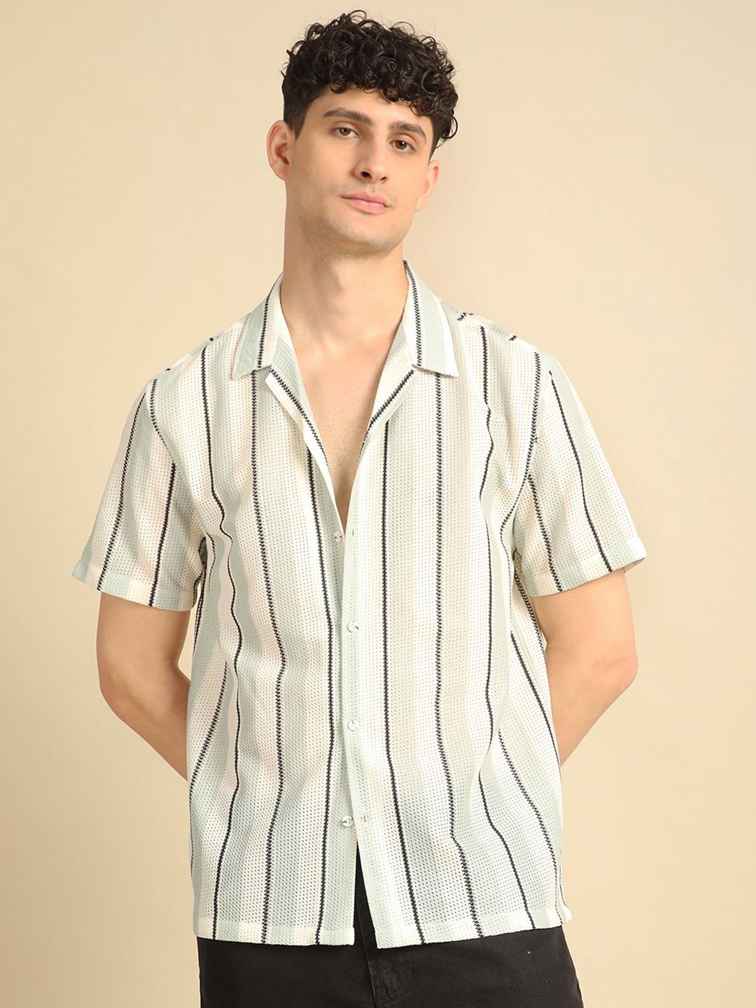 

Voroxy Men Relaxed Cuban Collar Vertical Striped Polycotton Casual Shirt, Cream