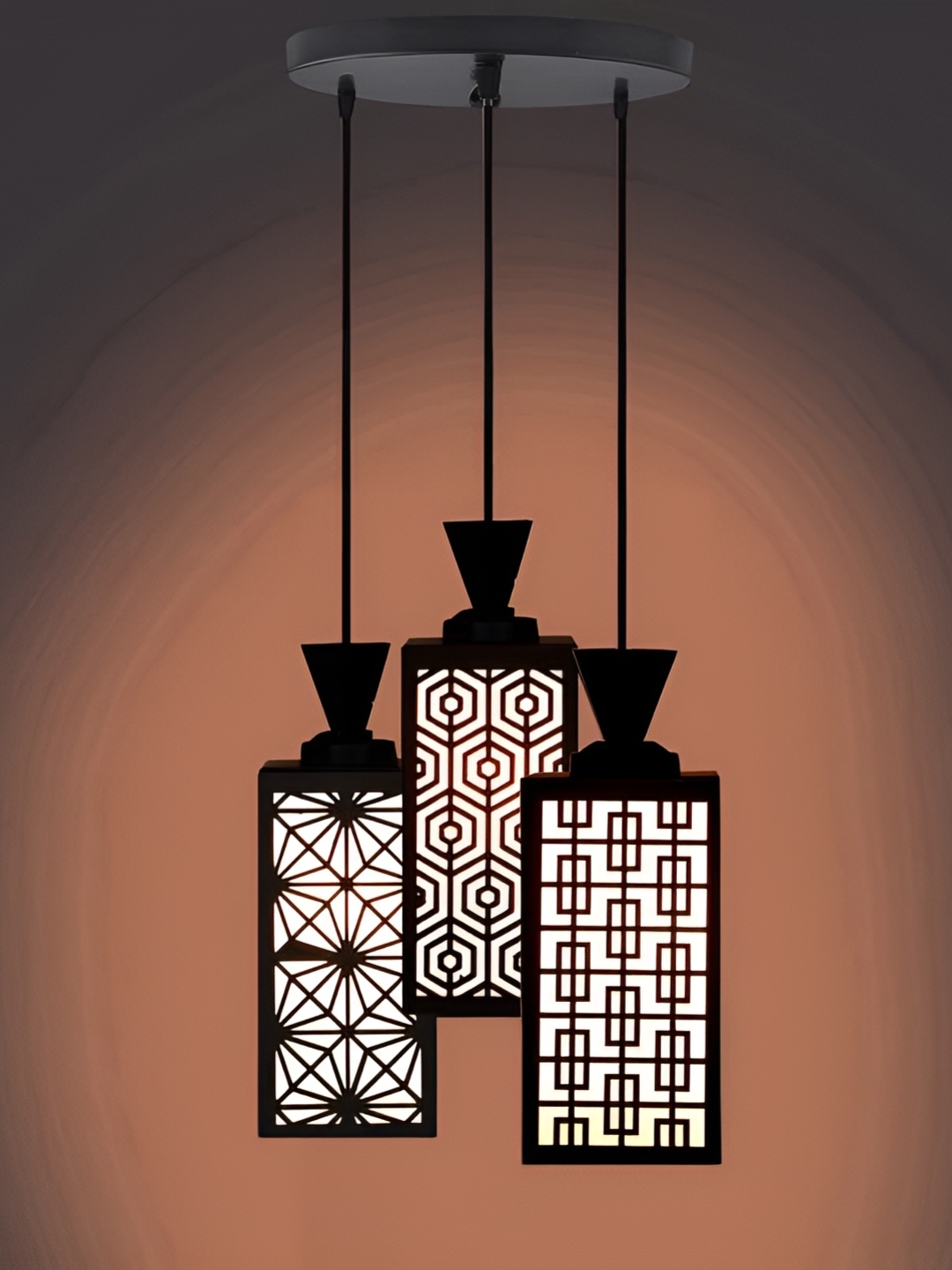 

Afast Black & White Traditional Ceiling Lamp
