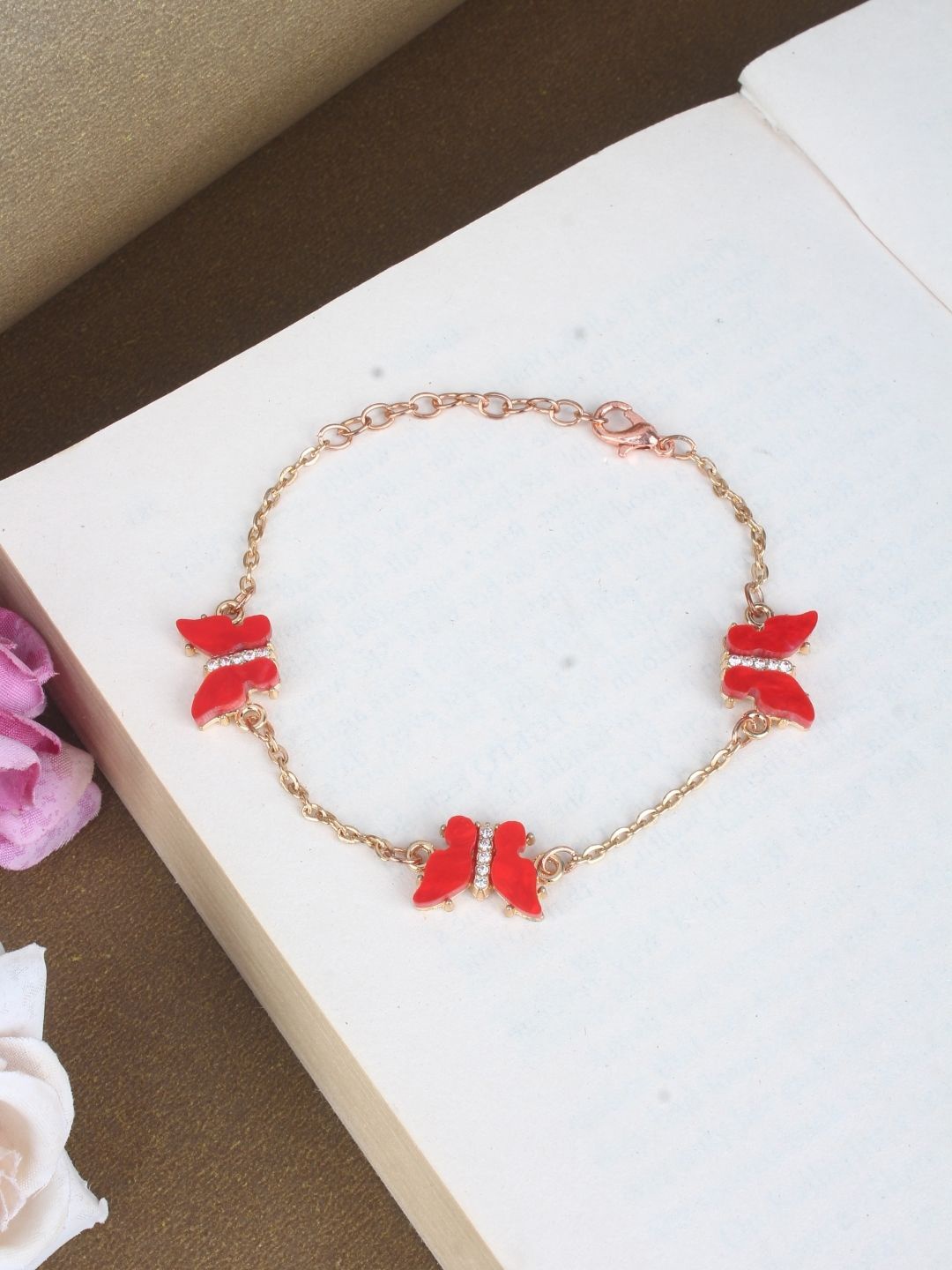 

KPOP Rhinestone Studded Rose Gold-Plated Butterfly Charm Bracelet