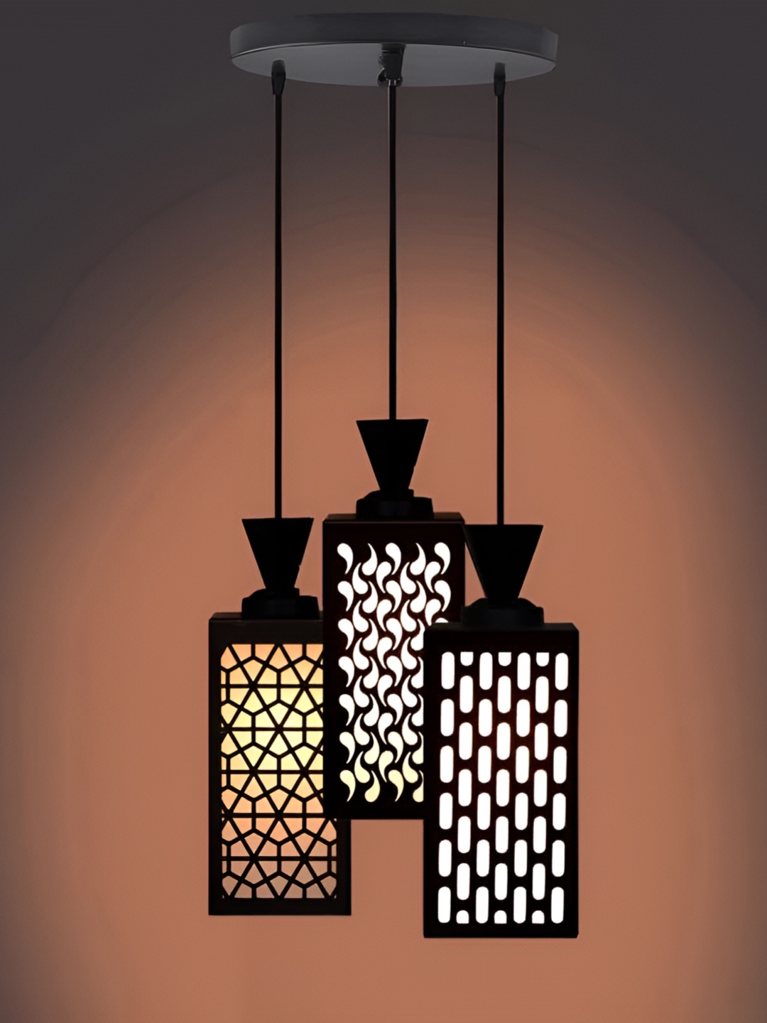 

Afast Black & White Traditional Ceiling Lamp