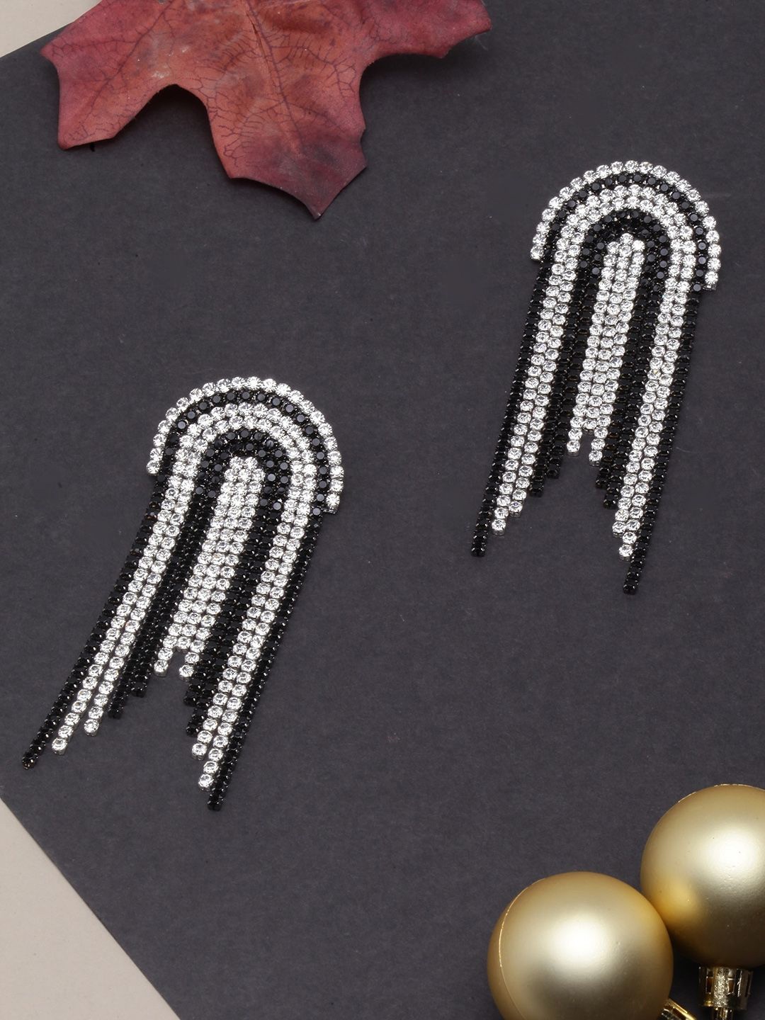 

KPOP Silver-Plated Rhinestone Studded Tasselled Drop Earrings