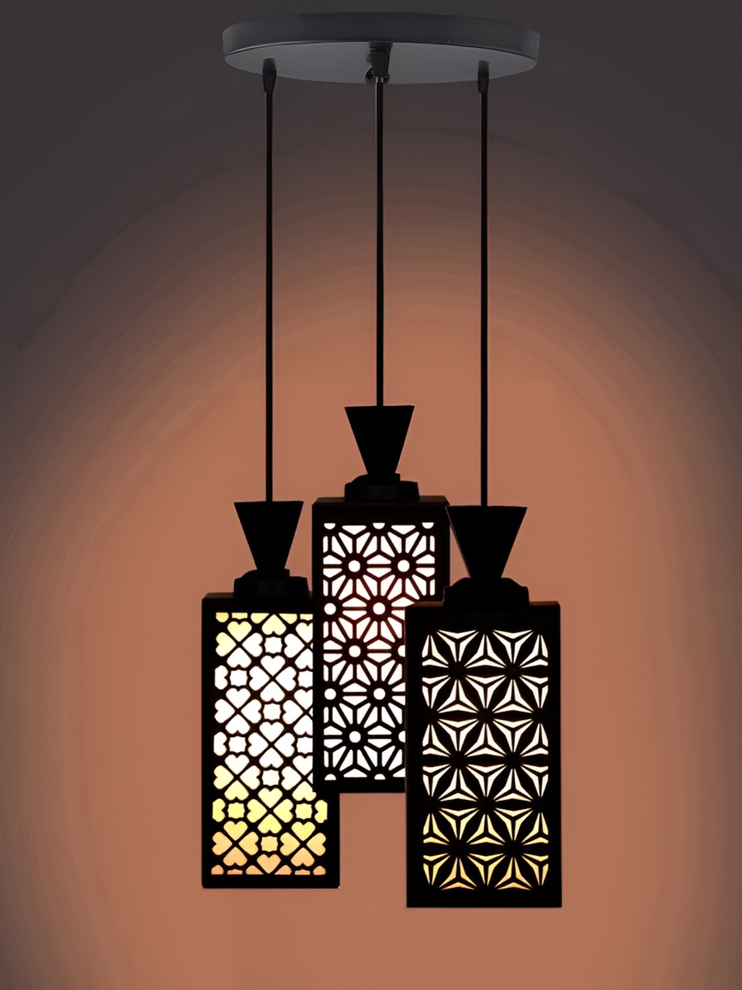 

Afast Black & White Traditional Ceiling Lamp