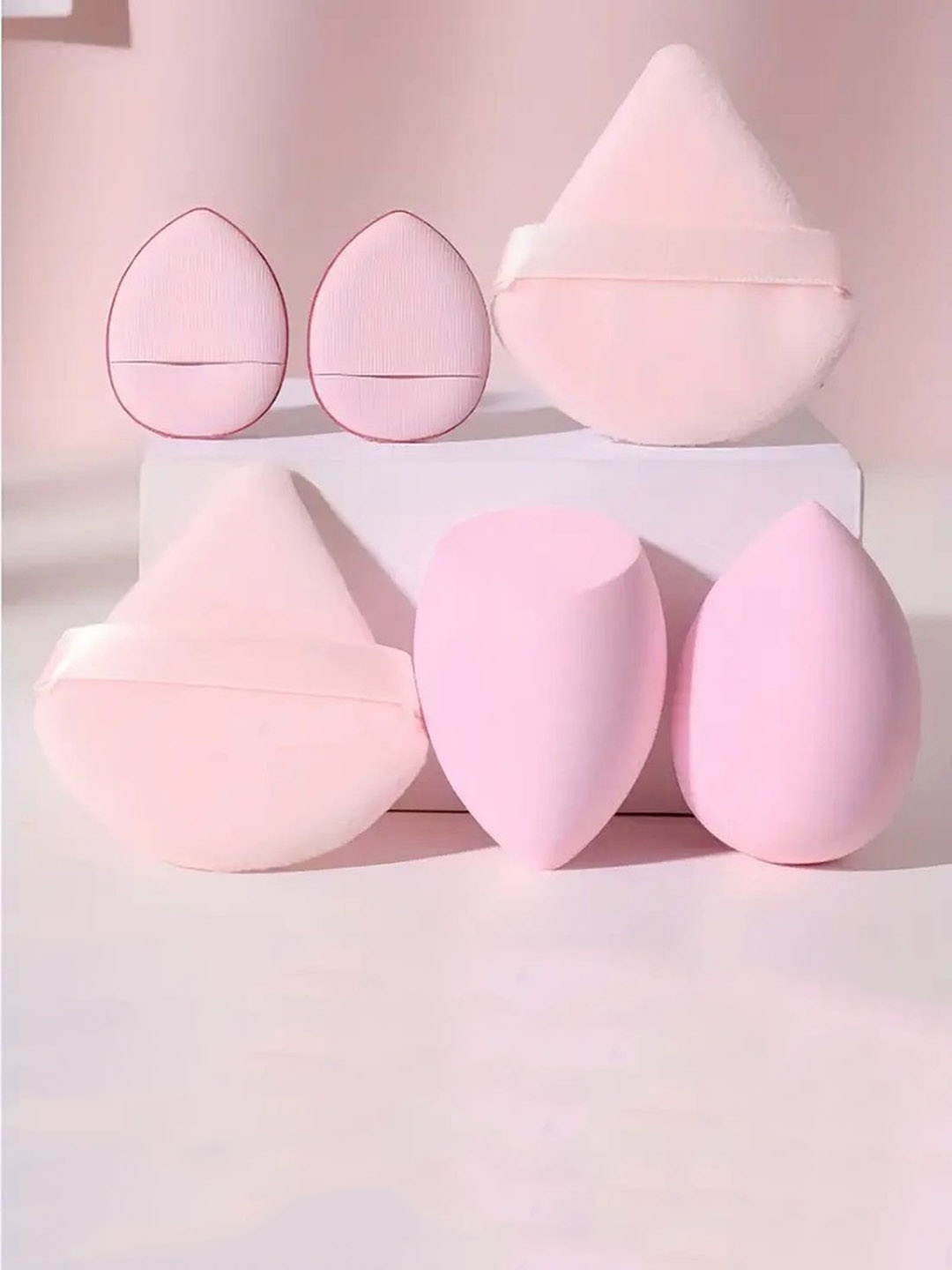 

Facejewel Set Of 6 Makeup Sponge- 2 Pizza- 2 Blander & 2 Finger Puff, Pink