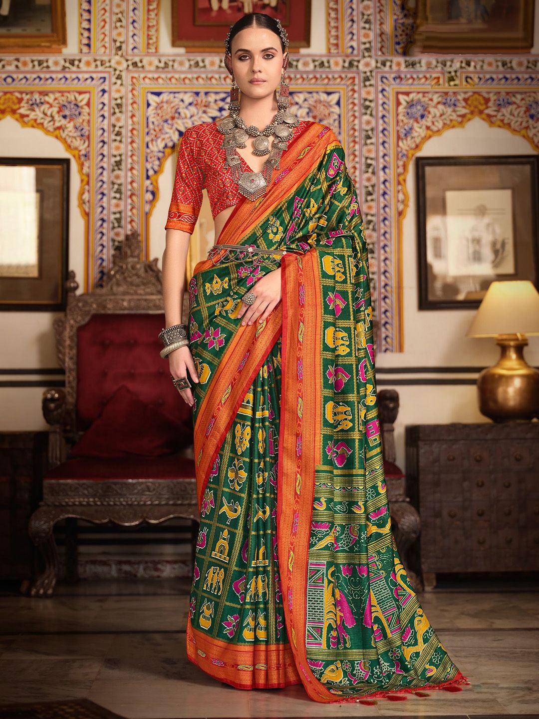 

Anouk Ethnic Motifs Printed Patola Saree, Green