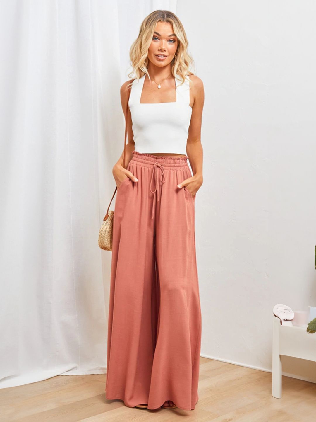 

KPOP Women Solid Wide Leg Elasticated Slip-On Palazzos, Orange