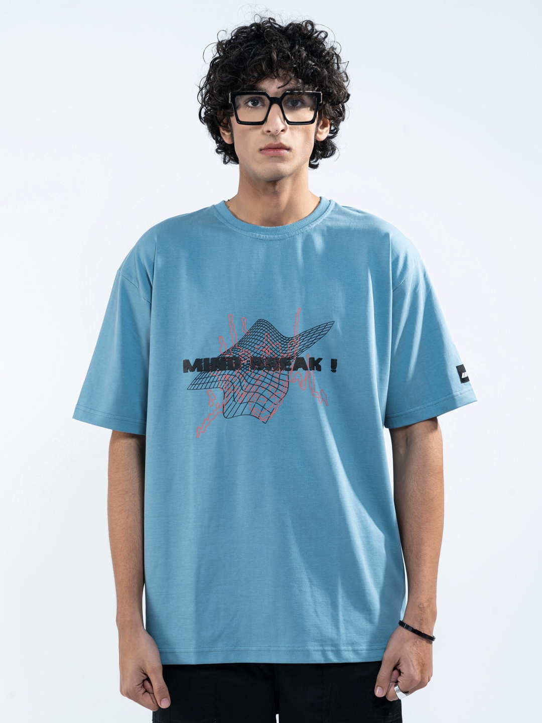 

UNRL Men Printed Relaxed Fit Pure Cotton T-shirt, Blue