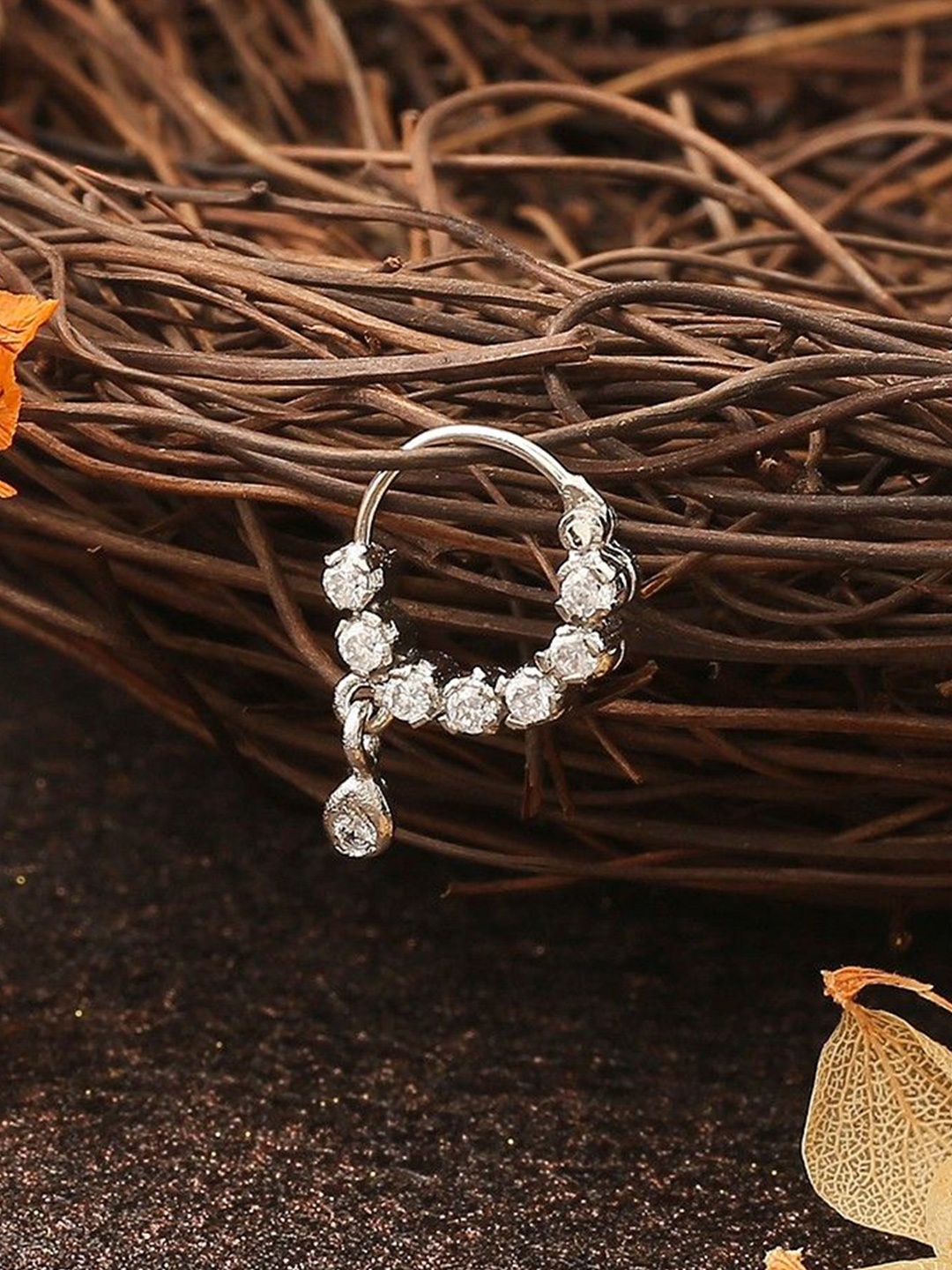 

Mirraw Silver-Plated Artificial Stones and Beads Ring Nosepin