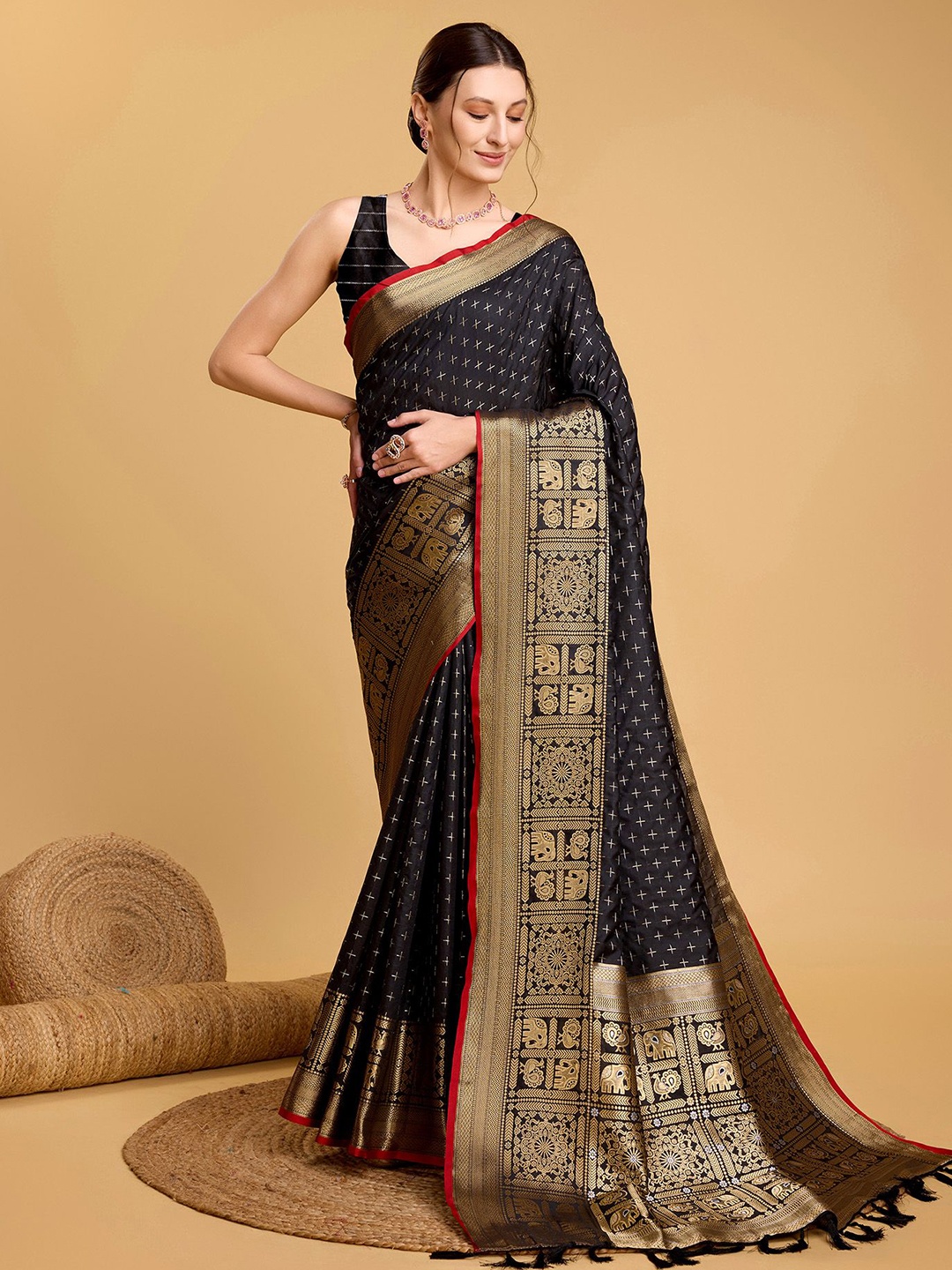 

Kriyansh Woven Design Printed Zari Banarasi Saree, Black