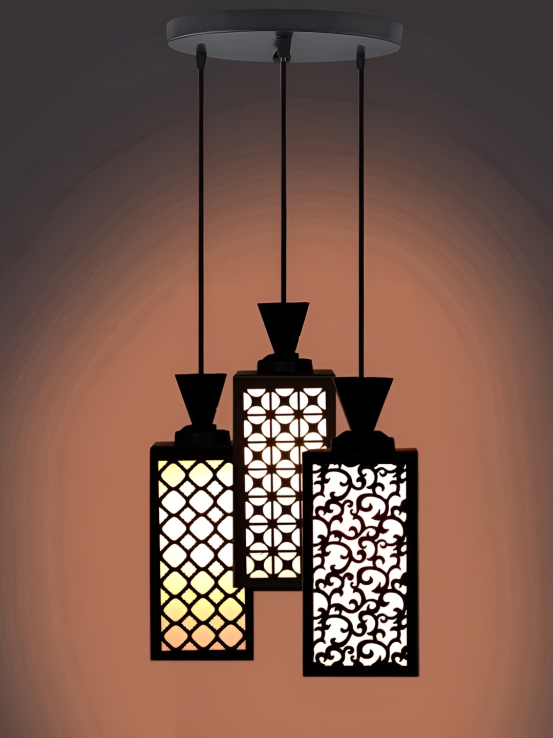 

Afast Black & White Ceiling Lamp