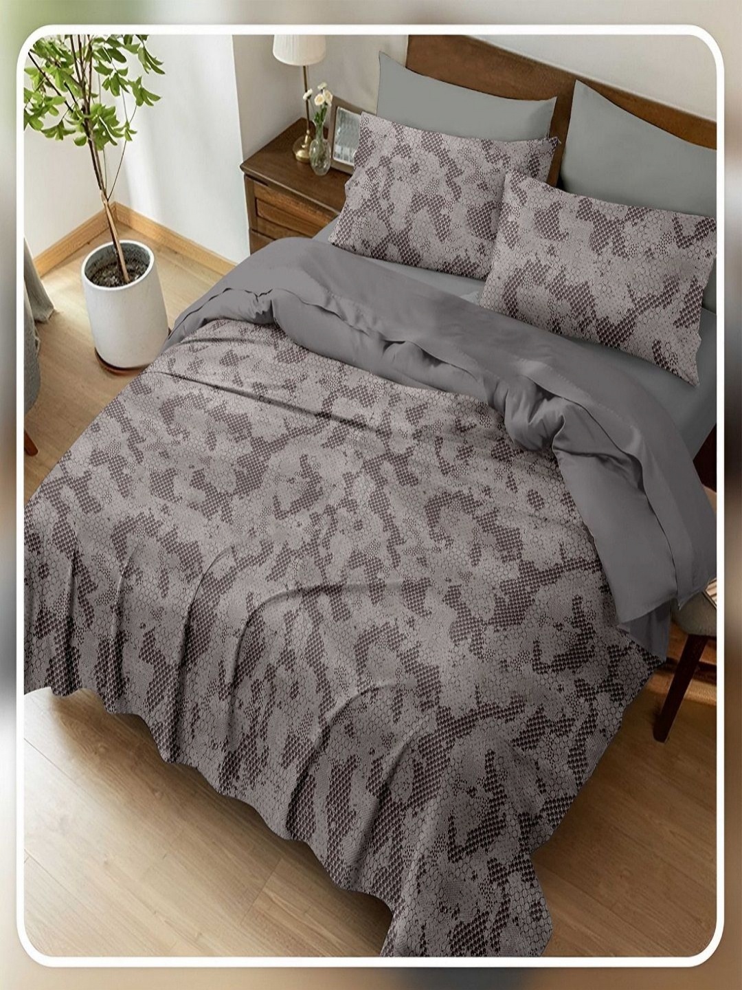 

CHICERY Grey & Grey Melange 400 TC King Bedsheet with 2 Pillow Covers