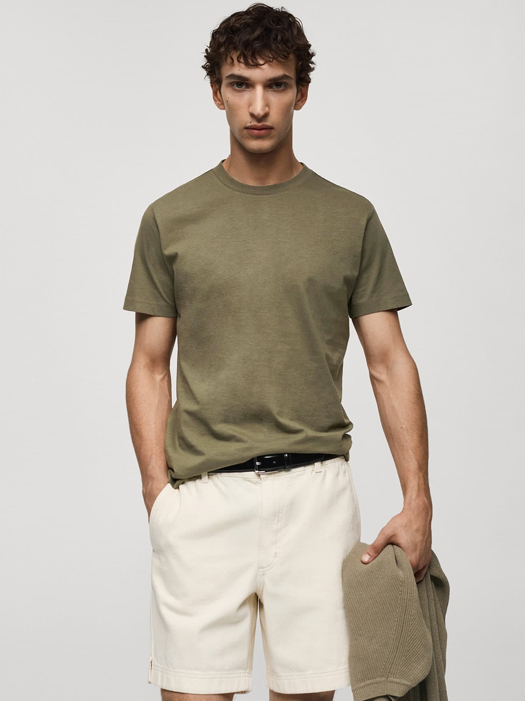 

MANGO MAN Men Slim Fit T-shirt, Olive