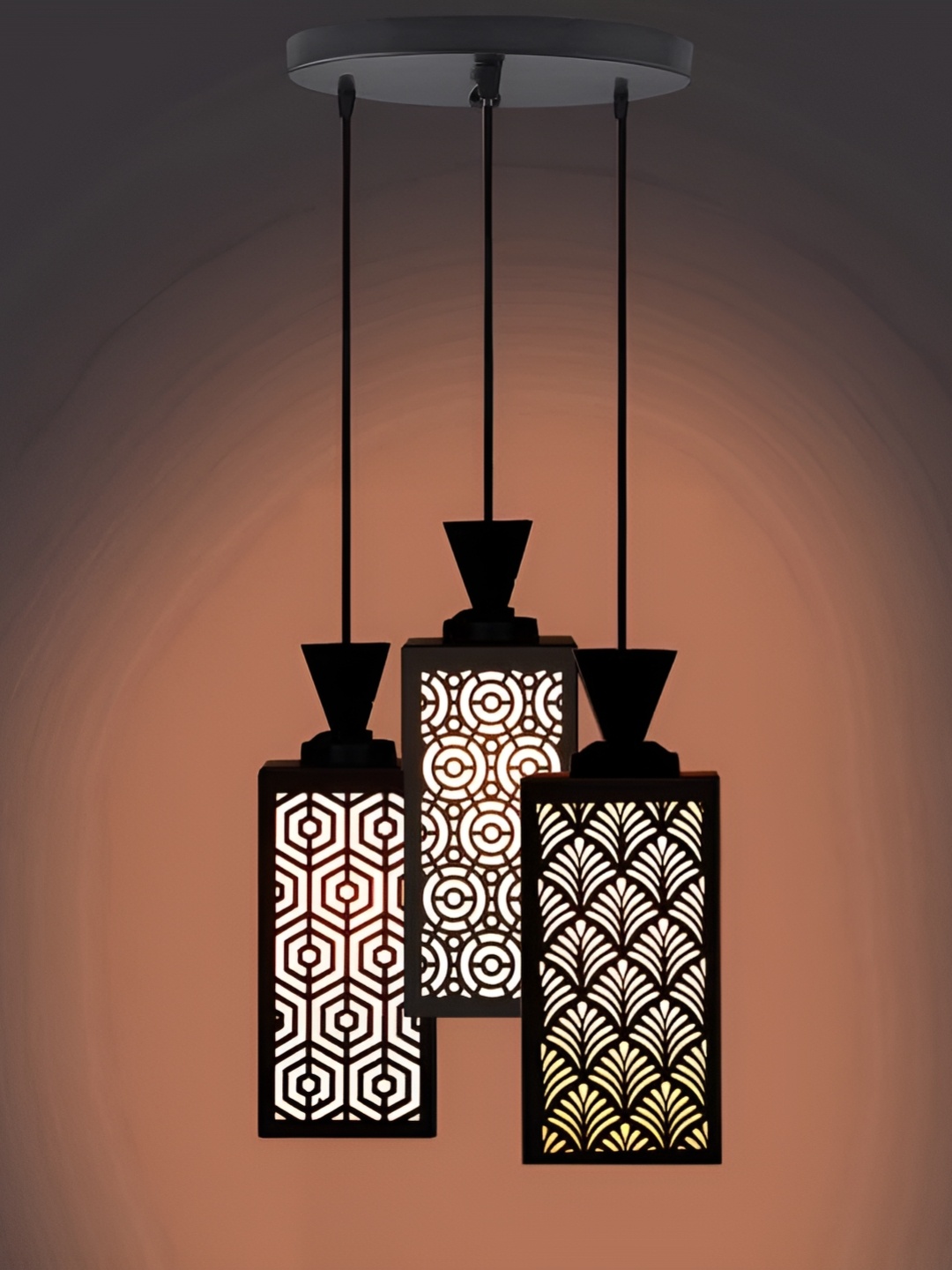 

Afast Black & White Traditional Ceiling Lamp