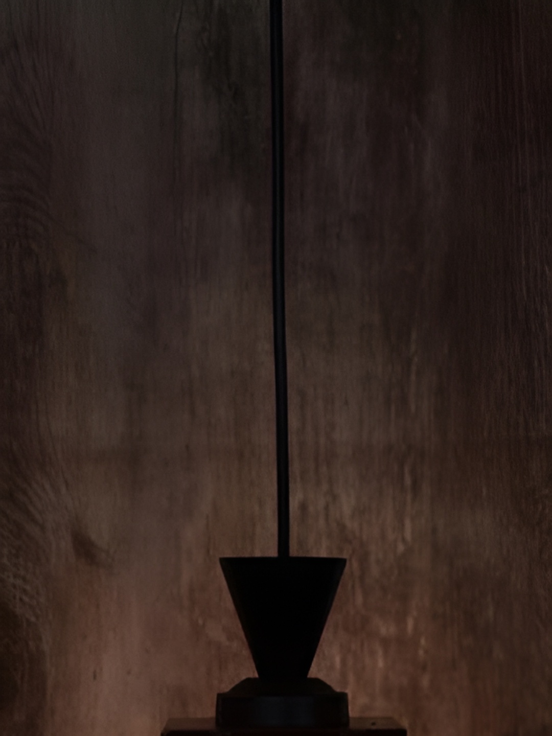 

Afast Black & White Traditional Ceiling Lamp