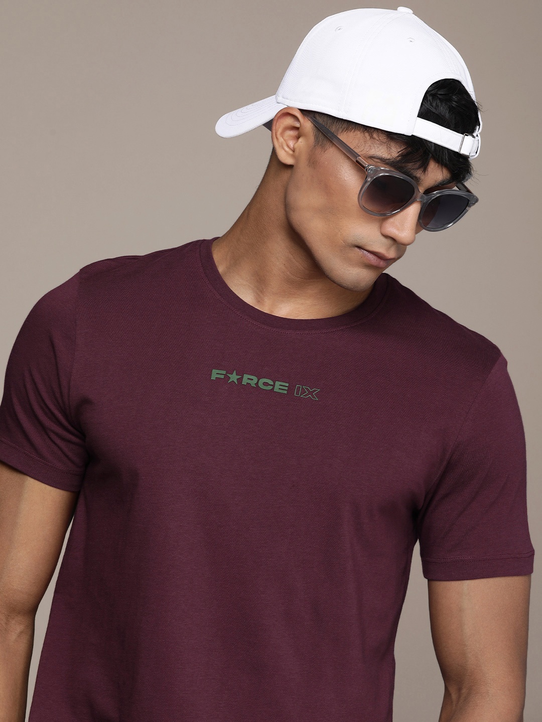 

FORCE IX Men Brand Logo Printed Pure Cotton T-shirt, Burgundy