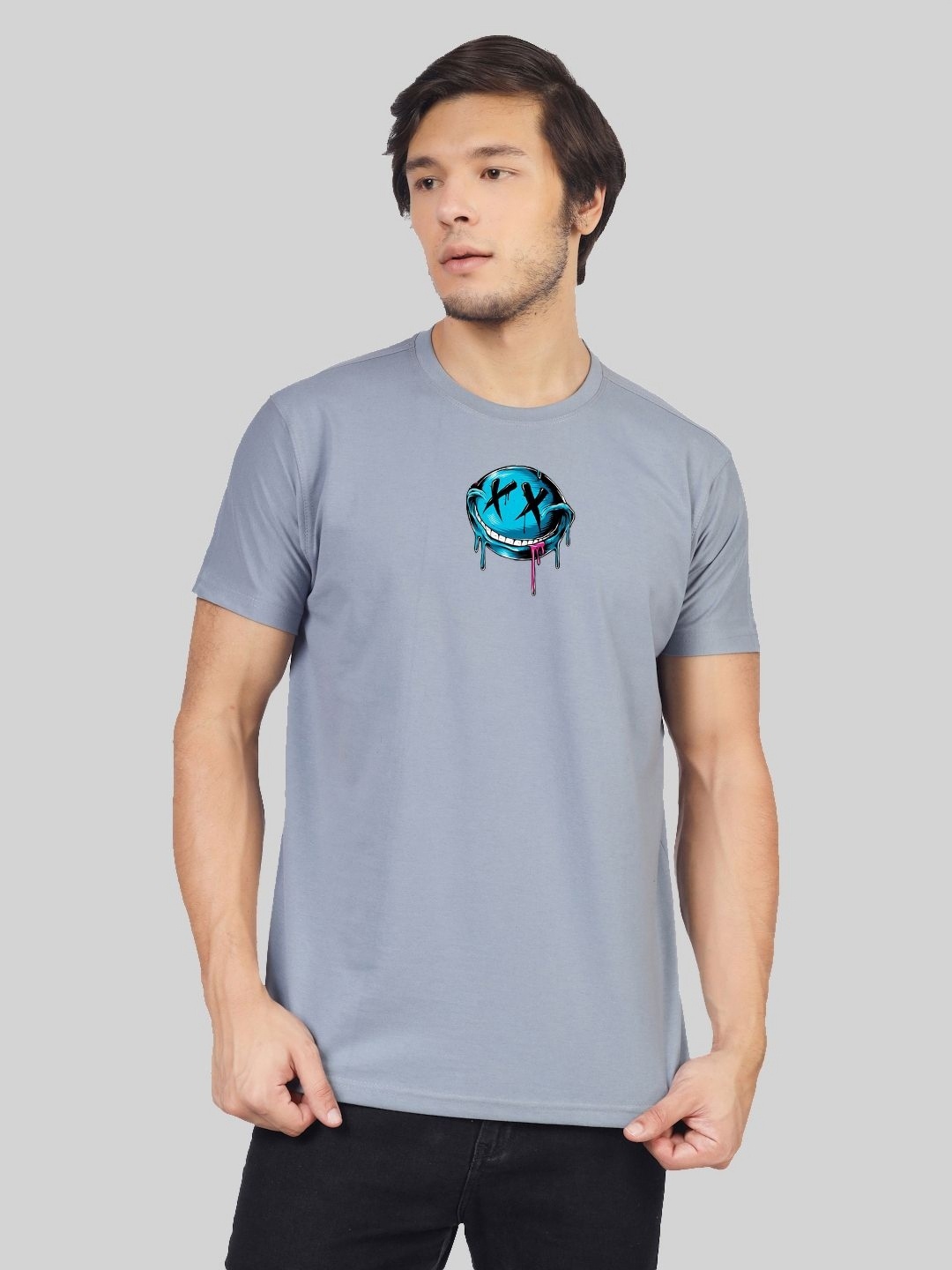 

Greylongg Men Sports Printed Applique T-shirt, Grey