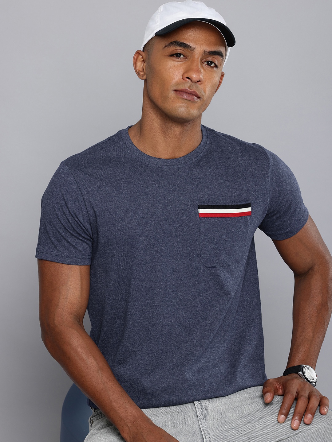 

Aeropostale Round Neck Chest Pocket T-shirt, Navy blue