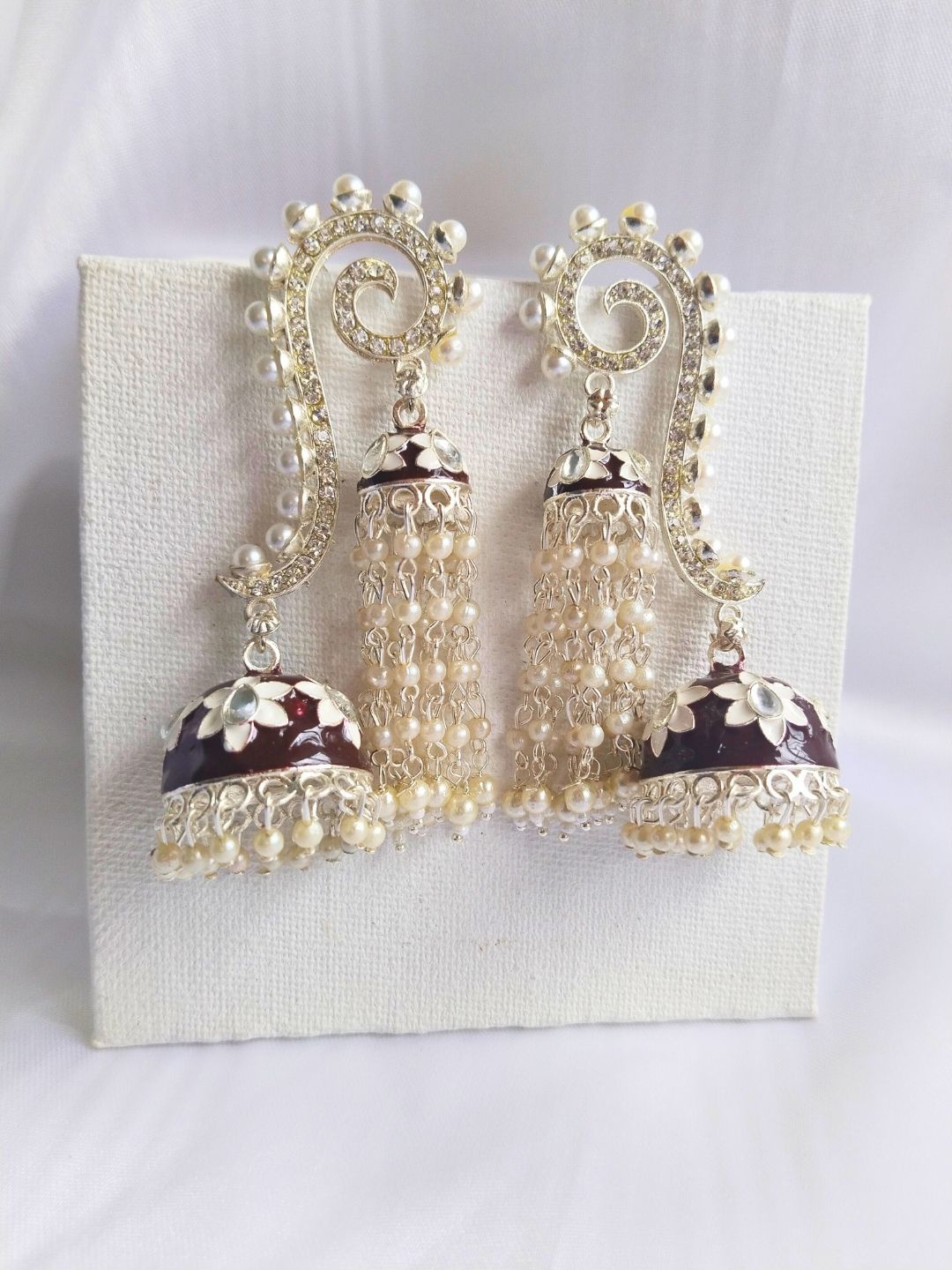

Anouk Gold Plated Contemporary Kundan Studded Meenakari Jhumkas, White