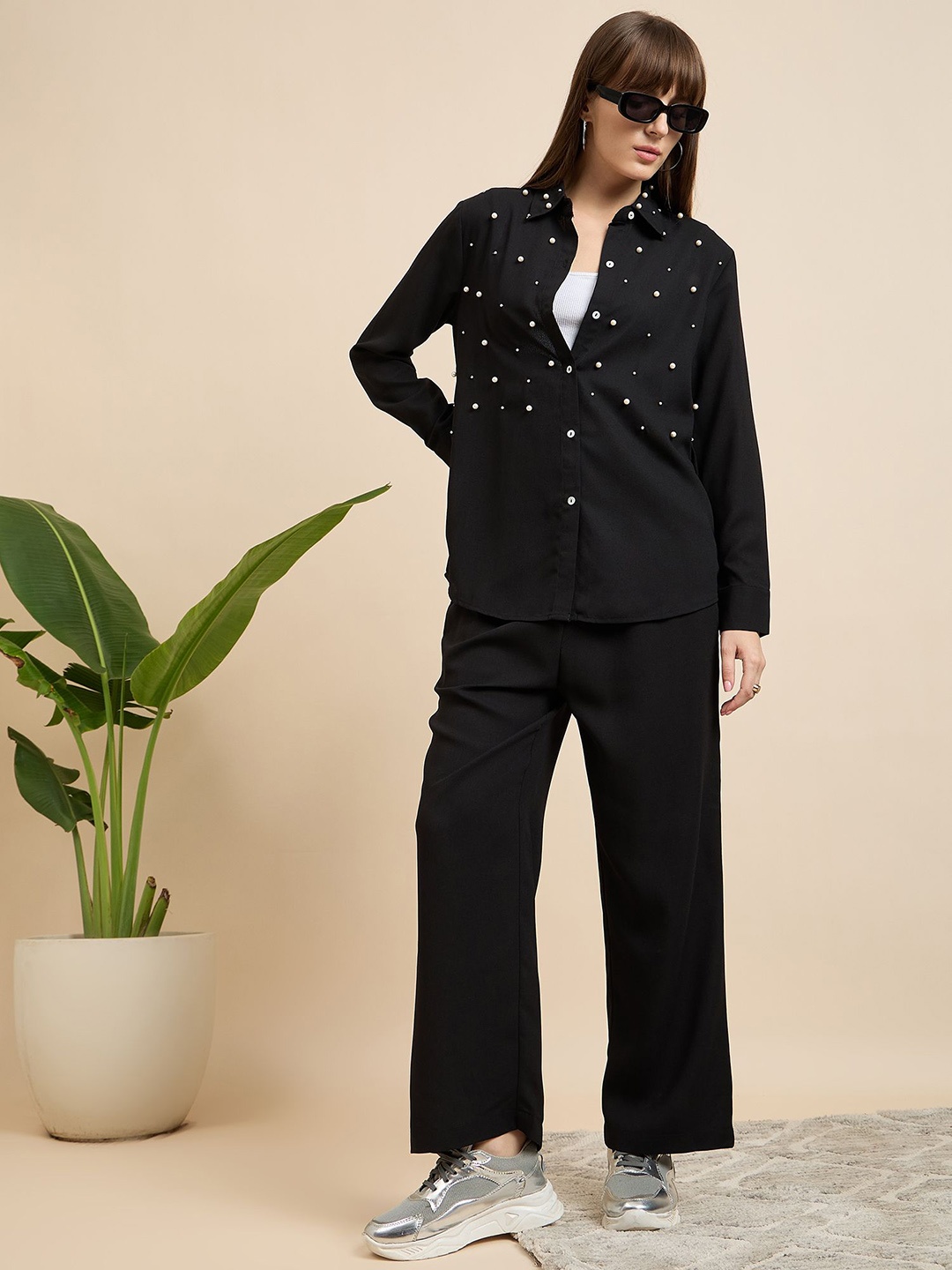 

MOSTUNIQUE BY KASSUALLY Pearl Embellished Shirt With Trousers, Black