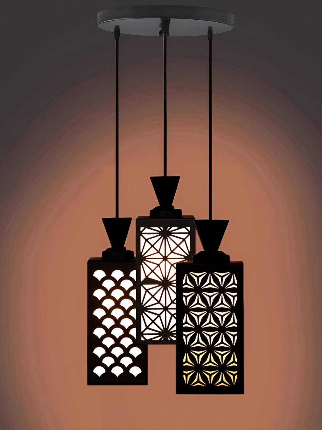 

Afast Black & White Traditional Ceiling Lamp