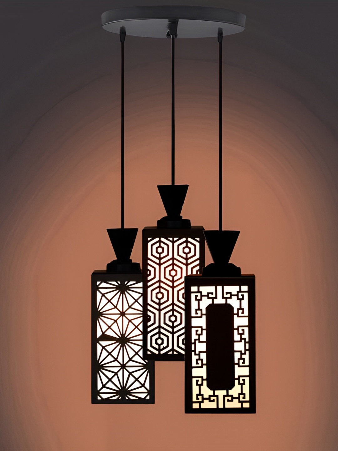 

Afast Black & White Traditional Ceiling Lamp