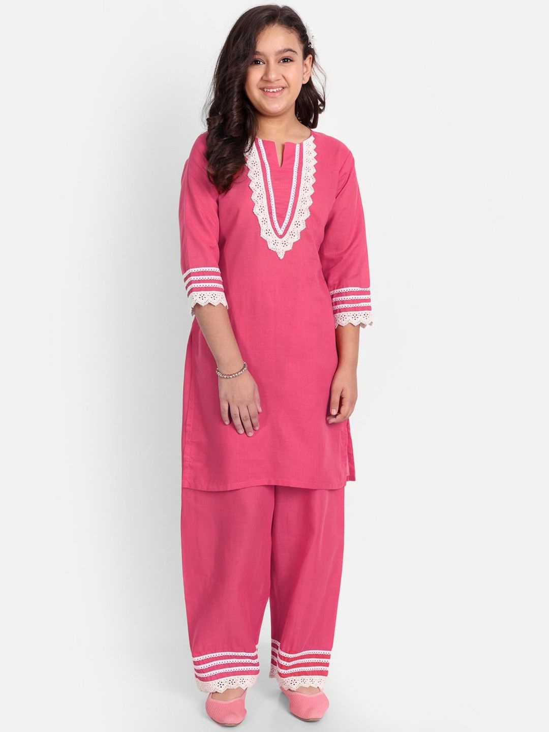 

BAESD Girls Yoke Design Regular Thread Work Pure Cotton Kurta with Palazzos, Peach