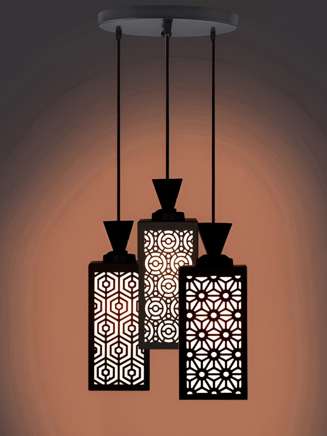 

Afast Black & White Traditional Ceiling Lamp