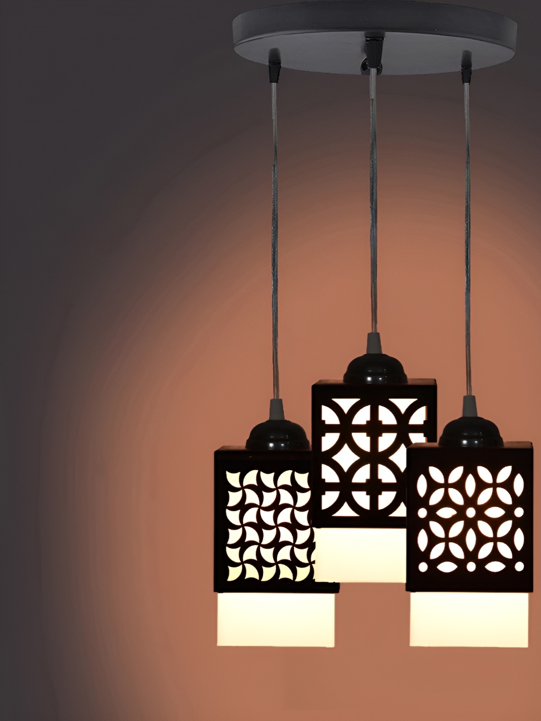 

Afast Black & White Ceiling Lamp