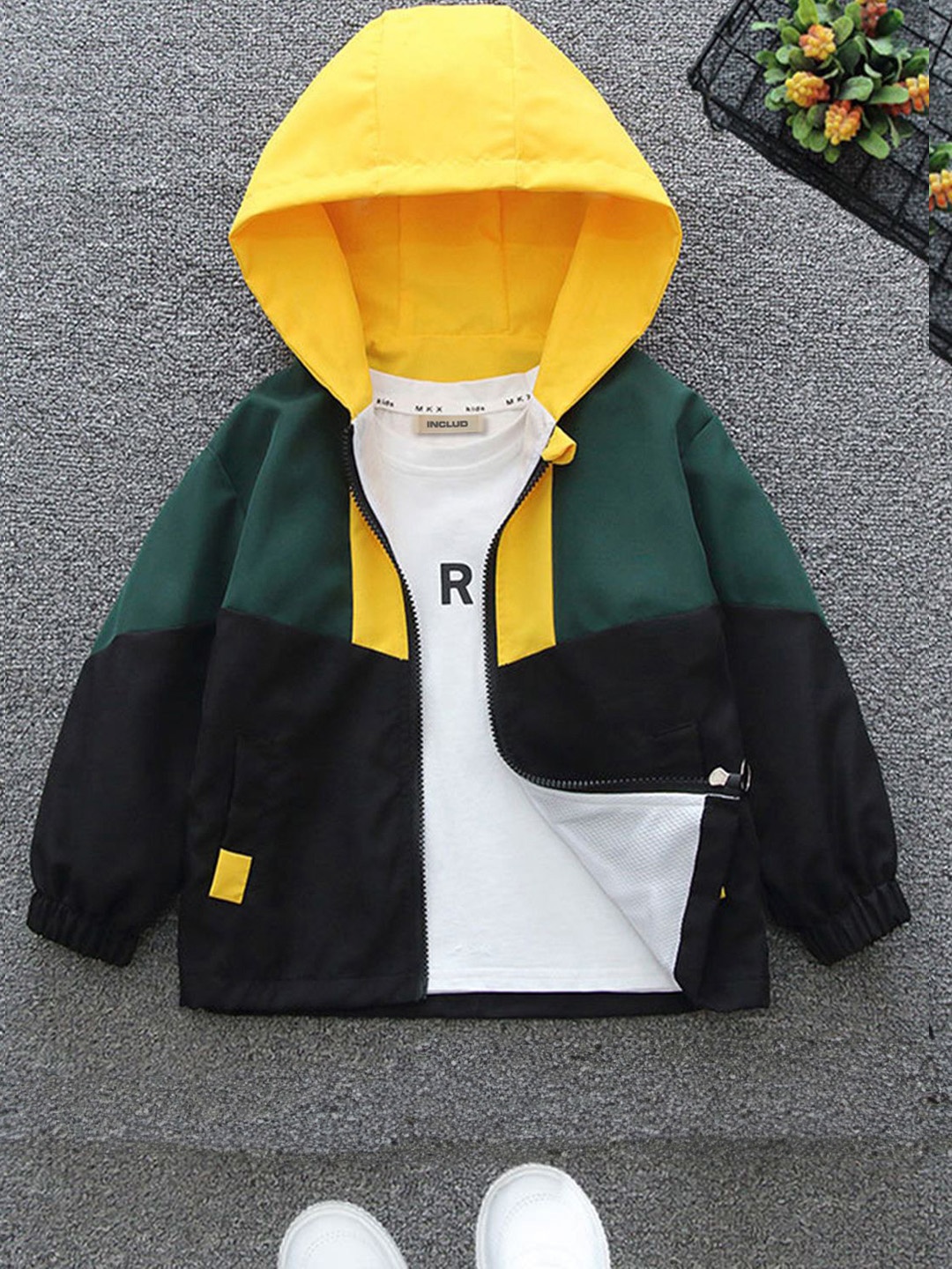 

INCLUD Boys Colourblocked Open Front Jacket, Black