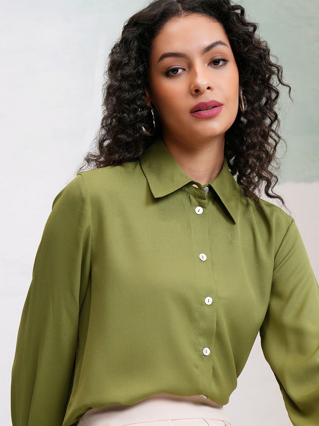 

CHIC BY TOKYO TALKIES Women Olive Solid Shirt