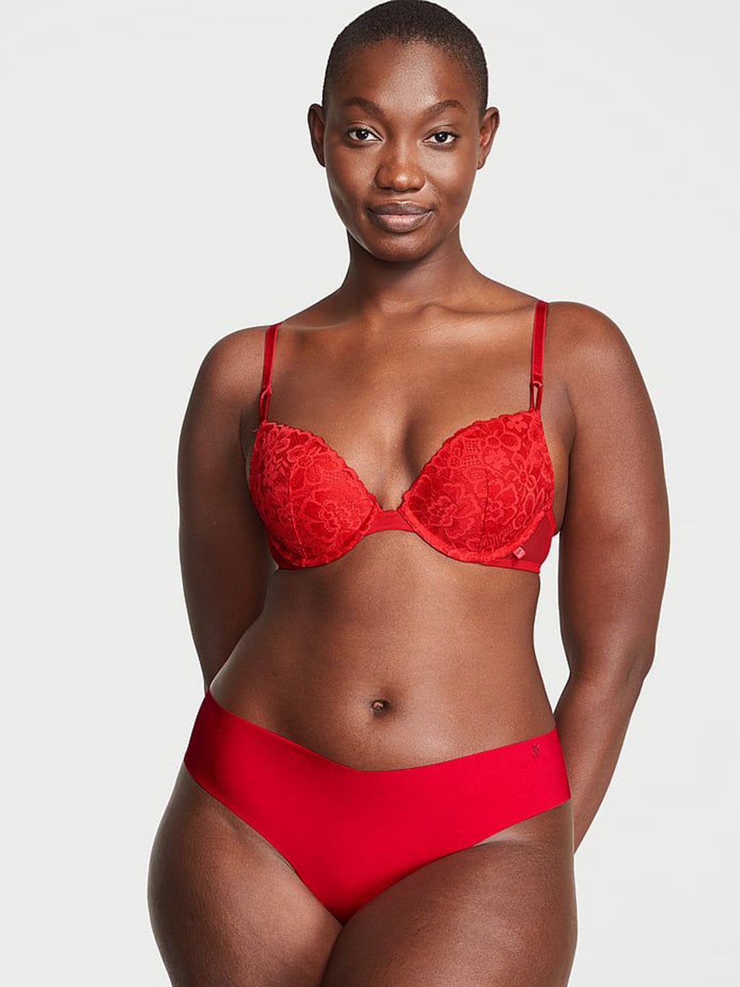 

Victoria's Secret THONG-PANTY No-Show Seamless Low Rise Thong Briefs, Red
