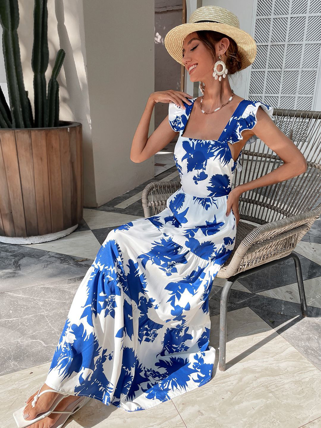 

Kotty Women Floral Printed Square Neck Sleeveless Maxi Dress, White