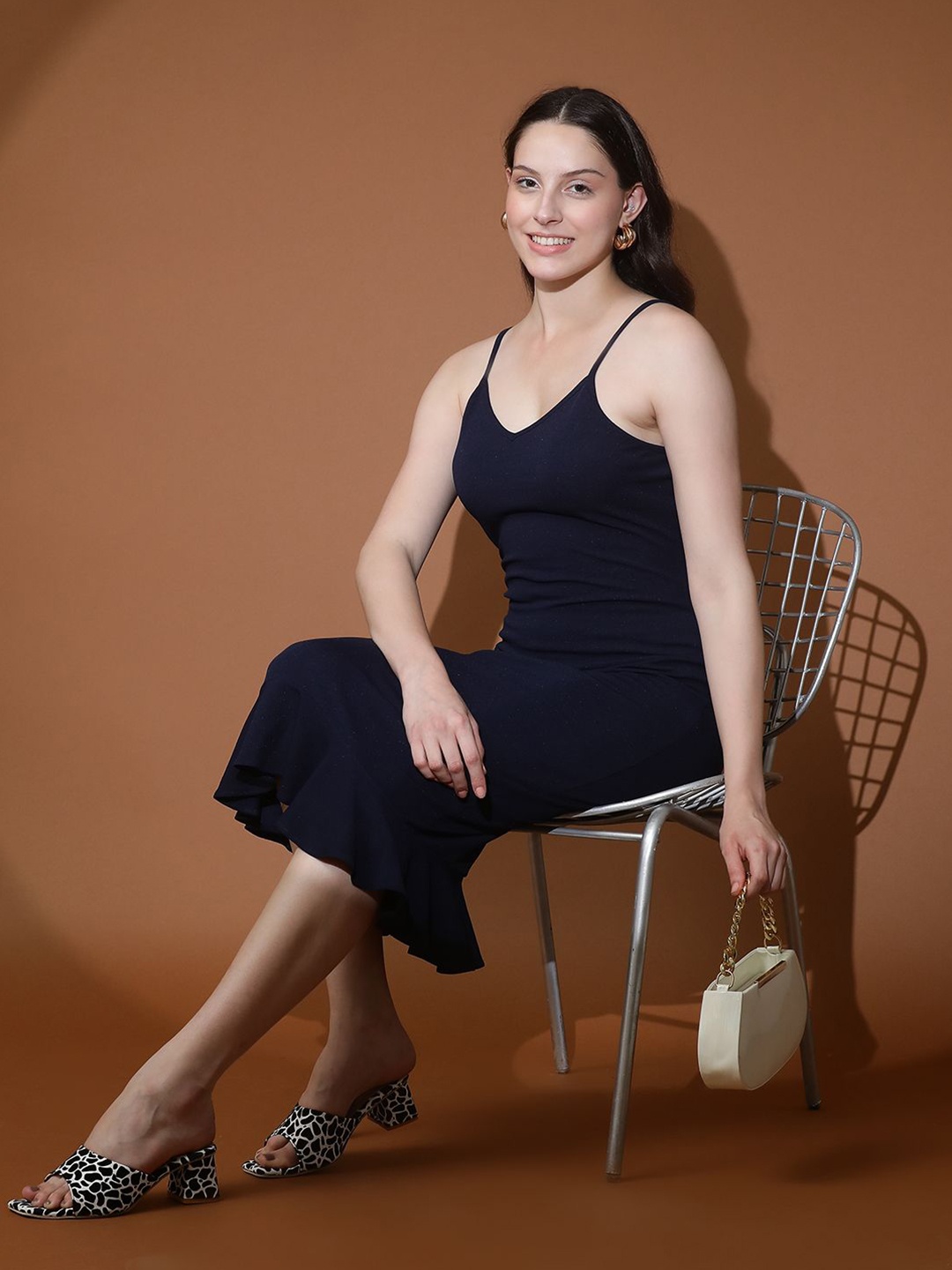 

Kotty Solid Bodycon Midi Dress, Navy blue