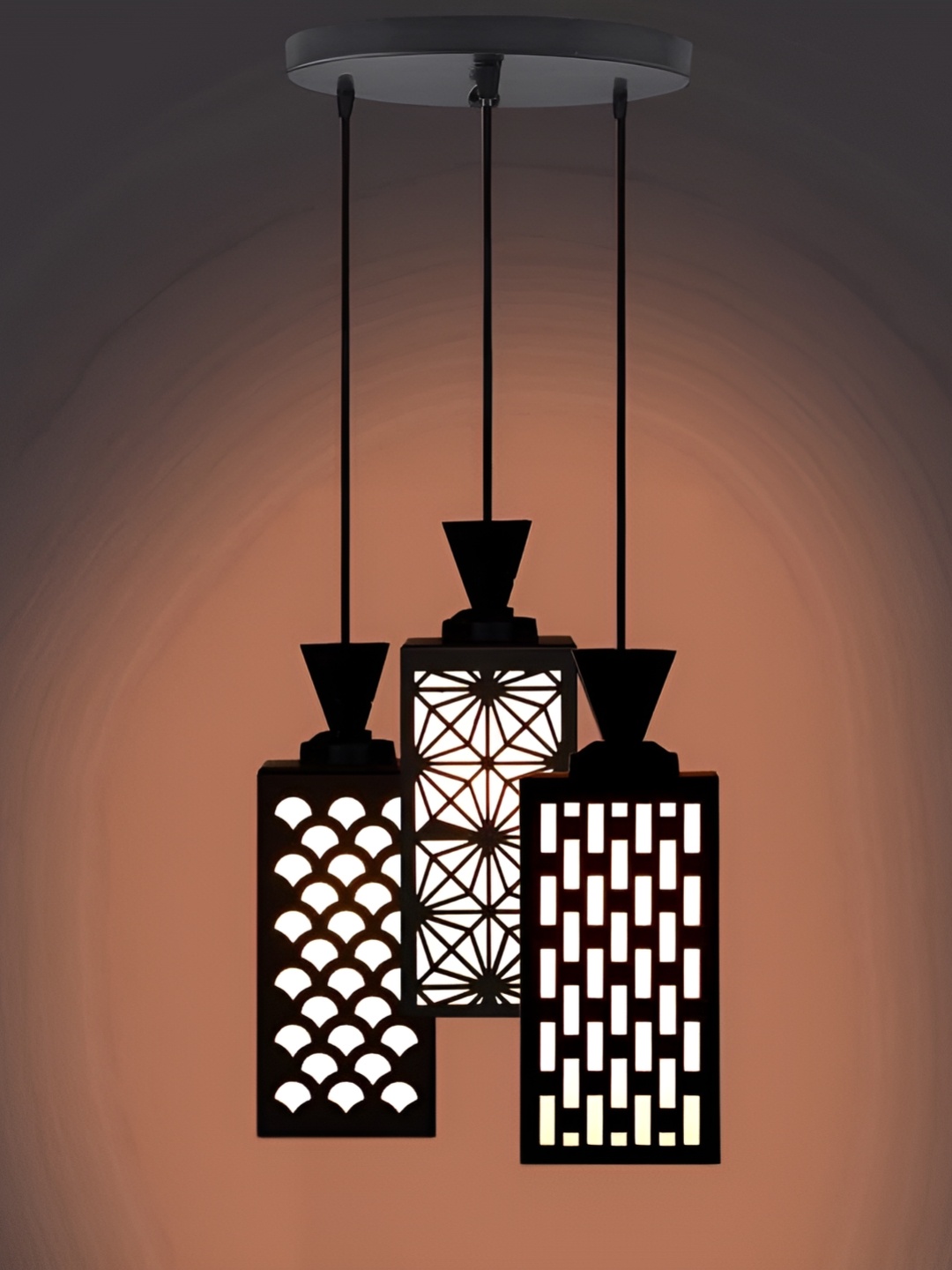 

Afast Black & White Traditional Ceiling Lamp