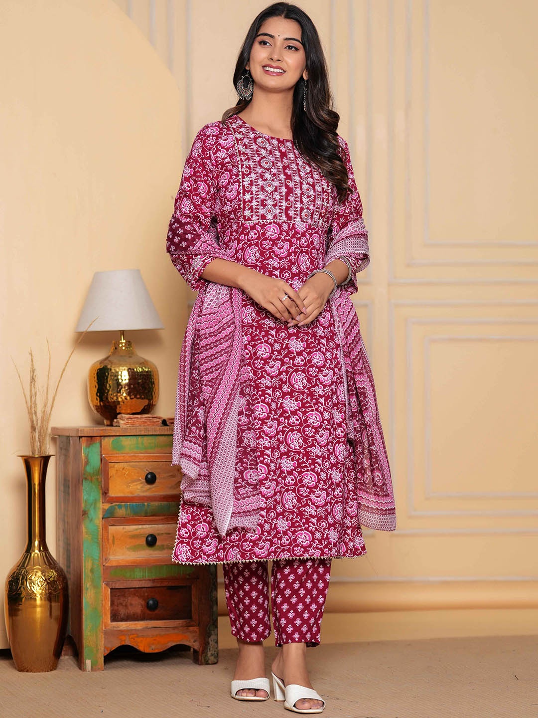 

YUSRA Floral Embroidered Mirror Work Round Neck Straight Kurta with Trousers & Dupatta, Maroon